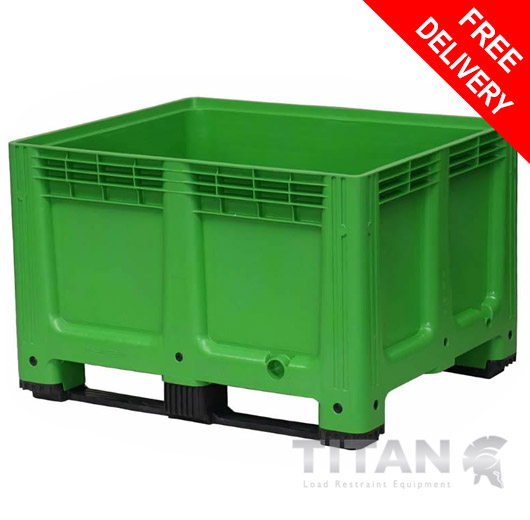 Plastic Box Pallet with 2 Forklift Skids – 610 Litre Capacity Green